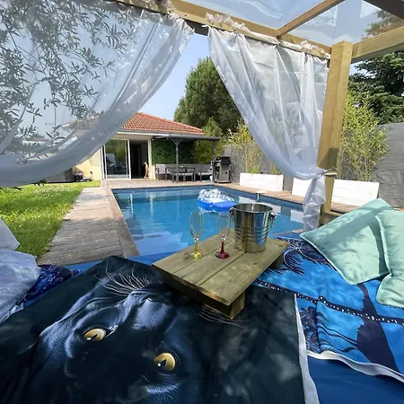 Unique! Jacuzzi Prive 35°c + Cinema Entiere *